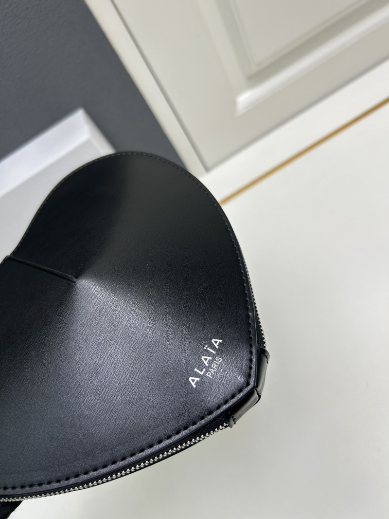 Aiaia Round Bags